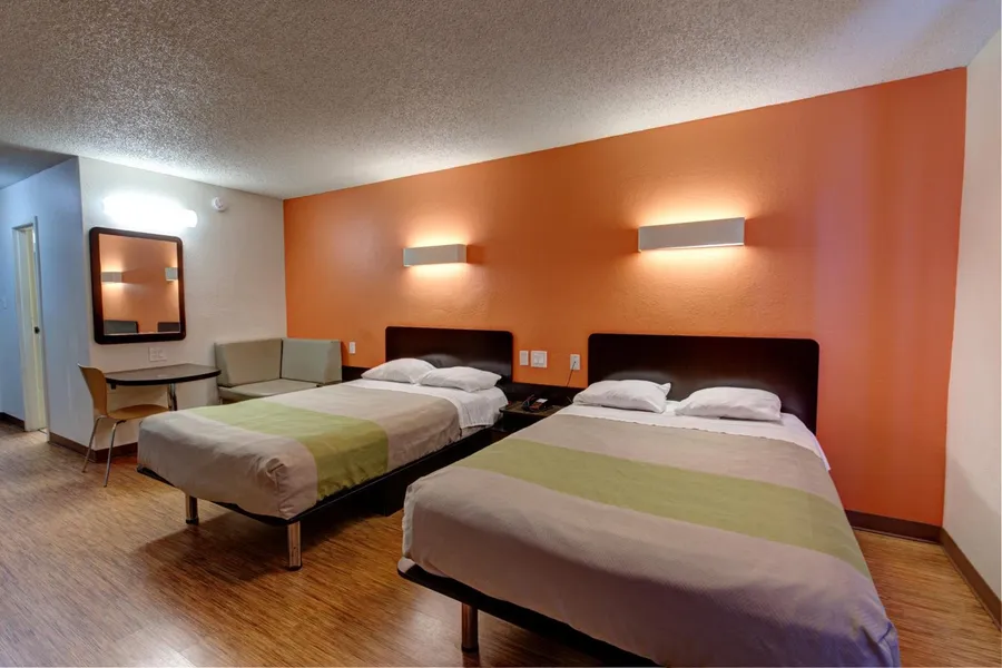 Motel 6 Houston Hobby hotel detail image 2