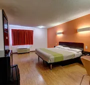Motel 6 Houston Hobby hotel detail image 7