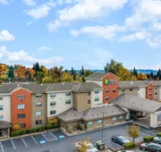 Holiday Inn Express Portland SE- Clackamas Area by IHG hotel detail image 4