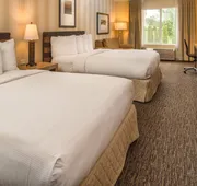 DoubleTree by Hilton Portland - Beaverton hotel detail image 3