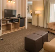 DoubleTree by Hilton Portland - Beaverton hotel detail image 5