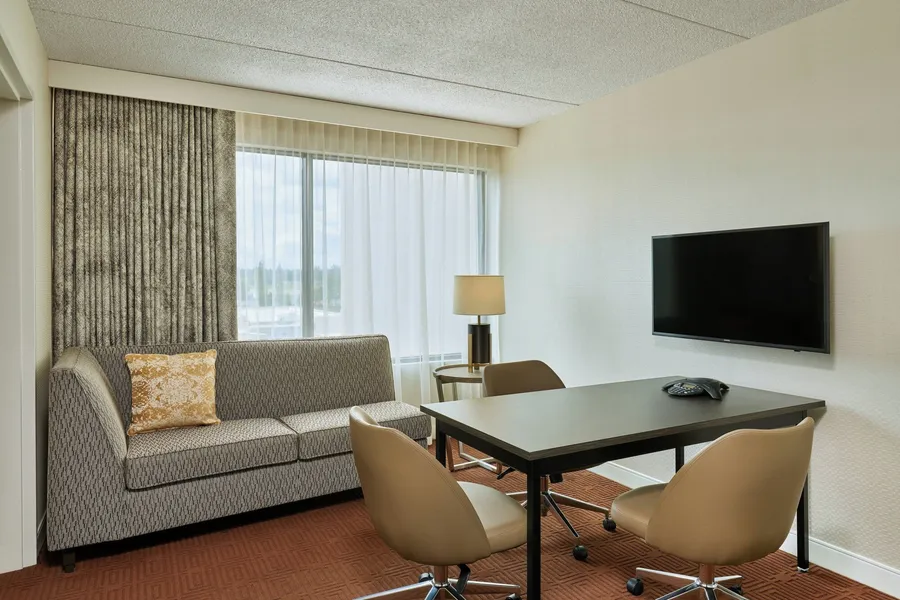 Sheraton Portland Airport Hotel hotel detail image 6