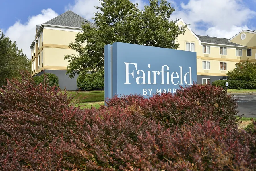 Fairfield Inn & Suites by Marriott Portland Airport hotel detail image 2