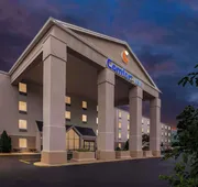 Comfort Inn St. Louis - Westport Event Center hotel detail image 3