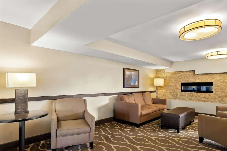 Comfort Inn St. Louis - Westport Event Center hotel detail image 6