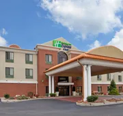 Holiday Inn Express & Suites O'Fallon/Shiloh by IHG hotel detail image 5