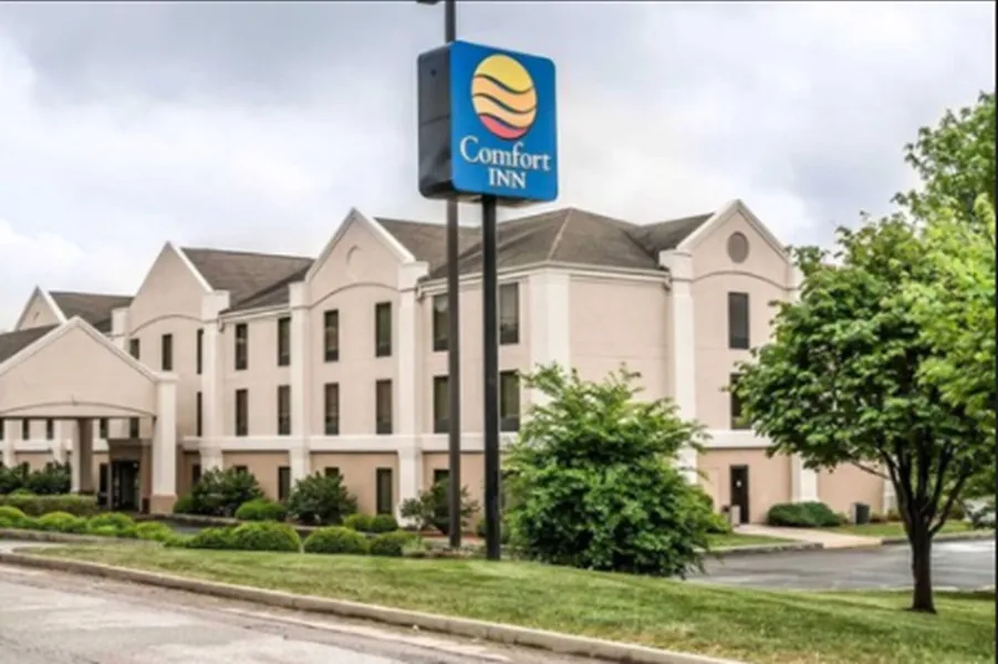 Comfort Inn Near Six Flags St. Louis hotel detail image 2