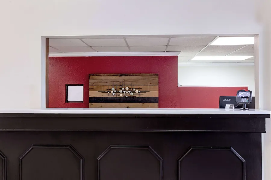 Red Lion Inn & Suites Pontoon Beach hotel detail image 2
