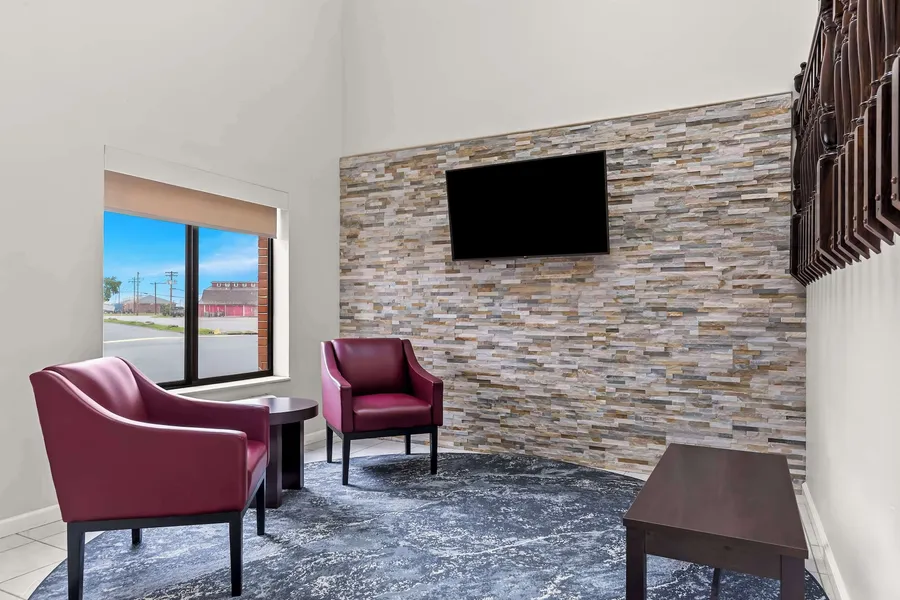 Red Lion Inn & Suites Pontoon Beach hotel detail image 6