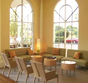 La Quinta Inn & Suites by Wyndham Sarasota Downtown hotel detail image 4