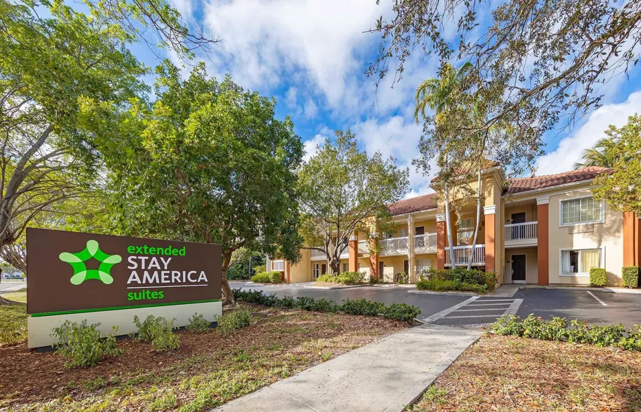 Extended Stay America Suites Boca Raton Commerce hotel detail image 2