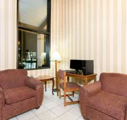 Super 8 by Wyndham Riviera Beach West Palm Beach hotel detail image 3