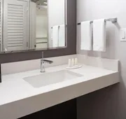 Courtyard by Marriott West Palm Beach hotel detail image 7