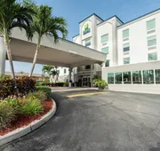 Holiday Inn Express Hotels & Suites Cocoa Beach by IHG hotel detail image 5