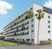 Hilton Garden Inn Cocoa Beach Oceanfront hotel detail image 7