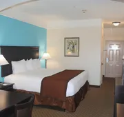 Baymont by Wyndham Galveston hotel detail image 7