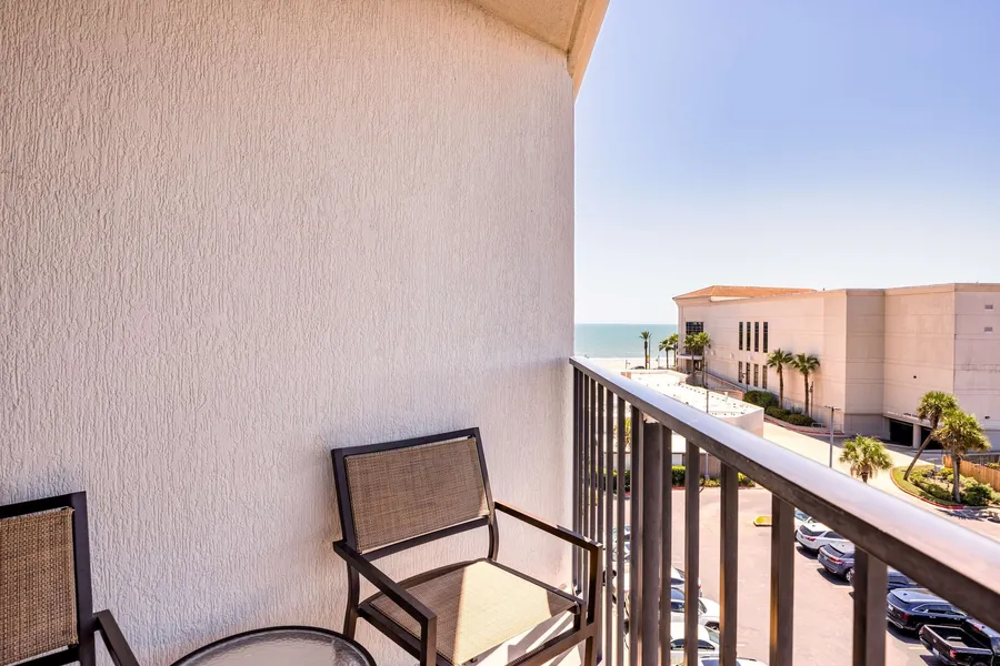 Hilton Galveston Island Resort hotel detail image 6