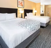 La Quinta Inn & Suites by Wyndham Logan hotel detail image 5