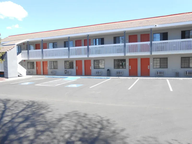 Econo lodge Flagstaff East I-40 hotel detail image 2