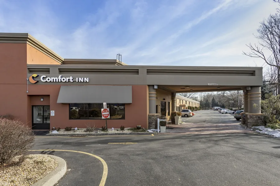 Comfort Inn Paramus - Hackensack hotel detail image 2
