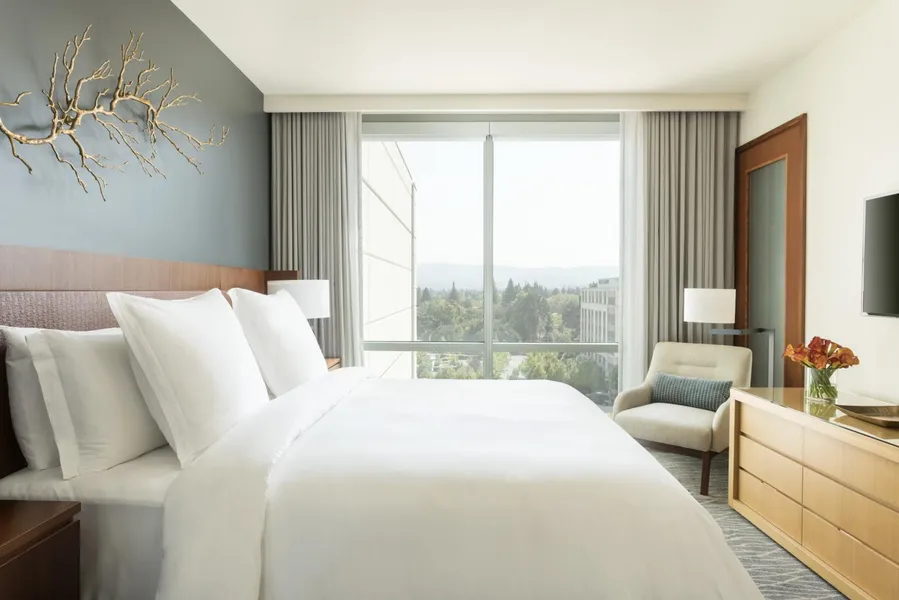 Four Seasons Hotel Silicon Valley at East Palo Alto hotel detail image 2