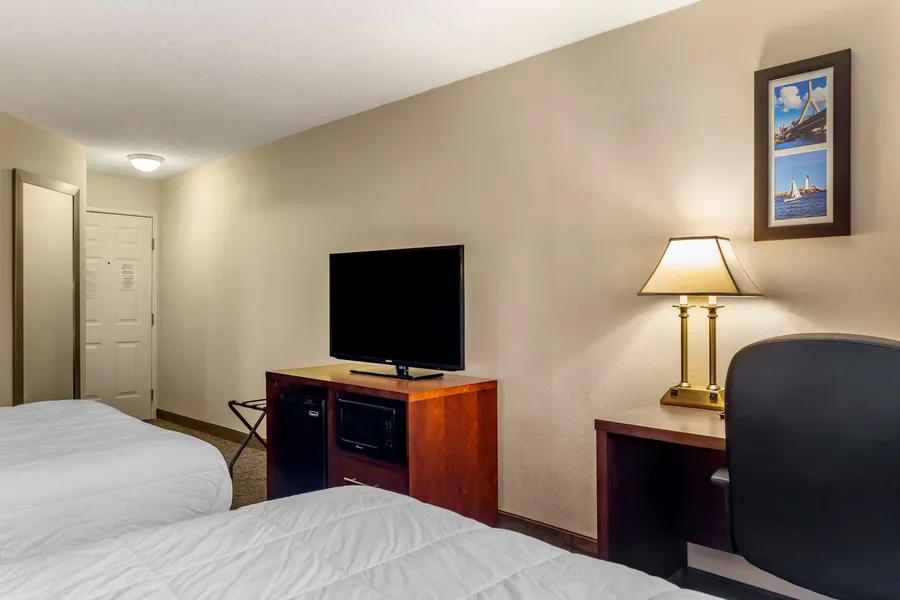 Comfort Inn Foxboro – Mansfield hotel detail image 6