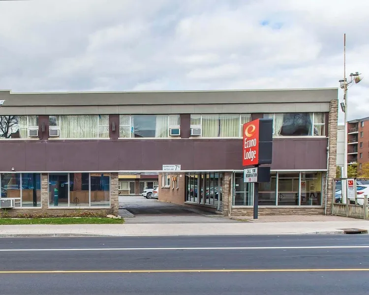 Econo Lodge Downtown Ottawa hotel detail image 2