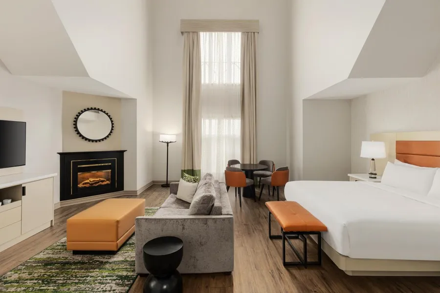 Le Parc Gatineau Tapestry Collection by Hilton hotel detail image 6