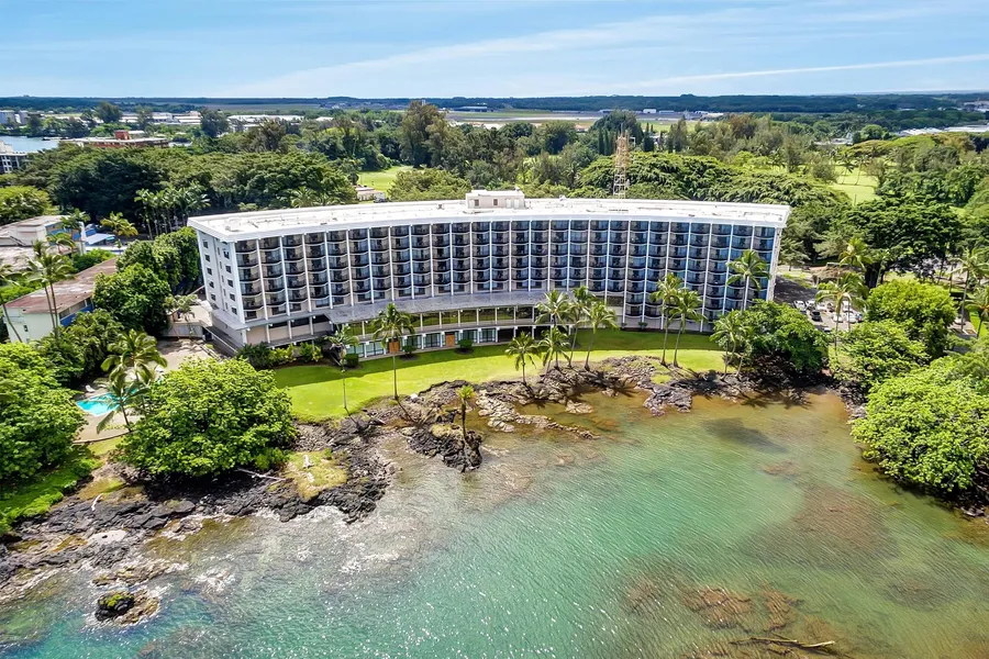 Hilo Hawaiian Hotel, Trademark Collection by Wyndham hotel detail image 6