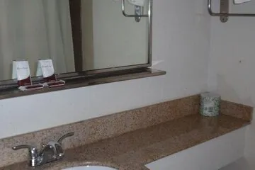 Travelers Budget Inn Pocomoke hotel detail image 6