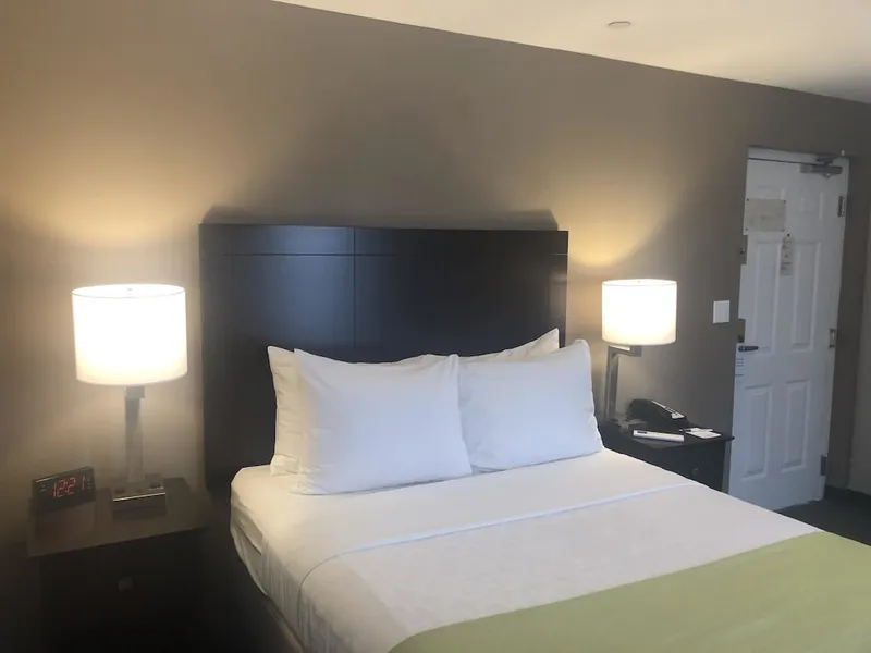 Best Western Fort Lee hotel detail image 6