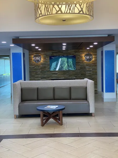 Holiday Inn Express Jacksonville - Blount Island by IHG hotel detail image 6