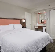 Hampton Inn Fairfax City hotel detail image 5
