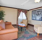 Super 8 by Wyndham Roseville/Detroit Area hotel detail image 5