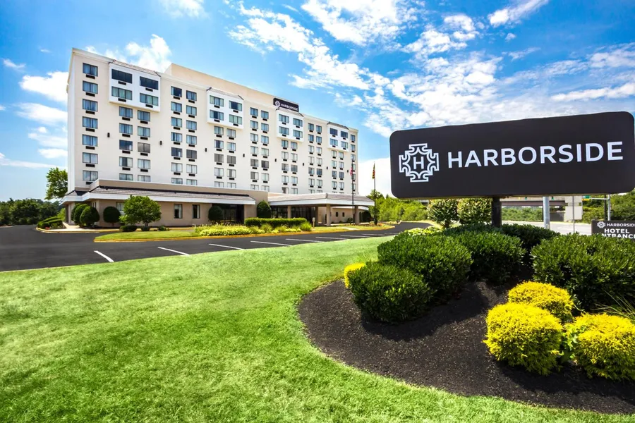 Harborside Hotel hotel detail image 2