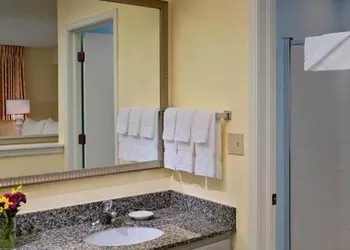 Sonesta ES Suites Ann Arbor hotel thumbnail 4