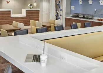 Sonesta ES Suites Ann Arbor hotel thumbnail 6