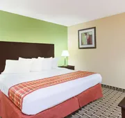 Days Inn & Suites by Wyndham Madison Heights MI hotel detail image 7