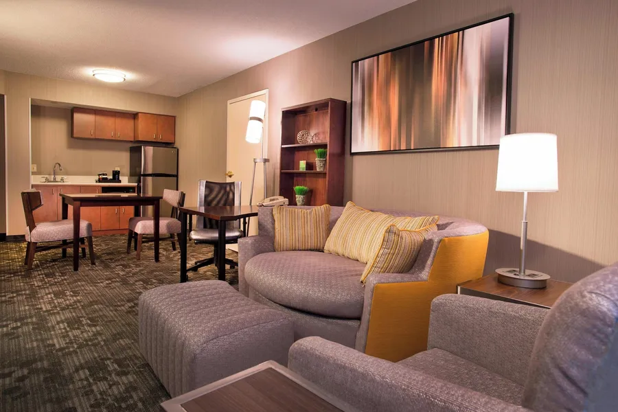 Courtyard by Marriott Tysons McLean hotel detail image 6