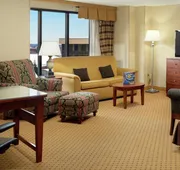 DoubleTree by Hilton Washington Dulles Airport hotel detail image 7