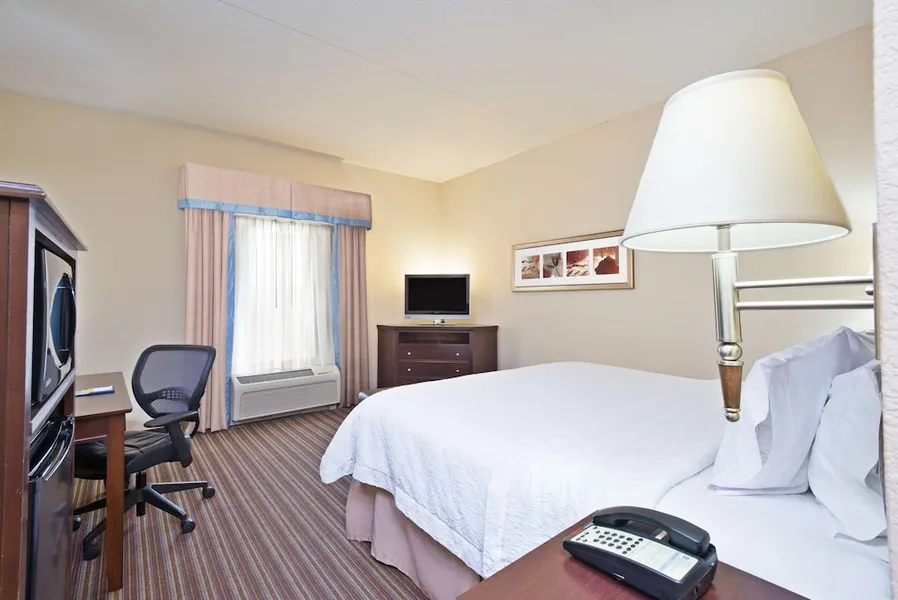 Hampton Inn by Hilton Gainesville-Haymarket hotel detail image 6
