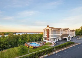 Bluenose Inn - Bar Harbor Collection hotel thumbnail 2