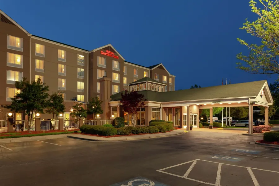 Hilton Garden Inn Charlotte North hotel detail image 2