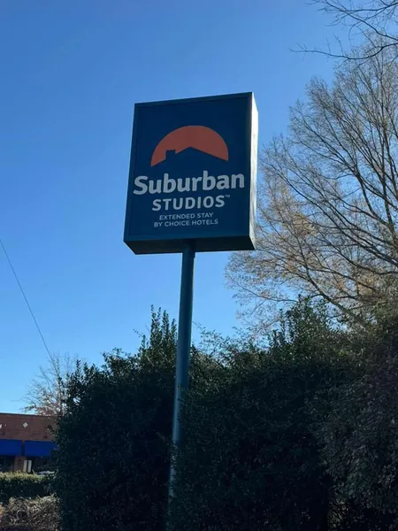 Suburban Studios Charlotte – Executive Park hotel detail image 2