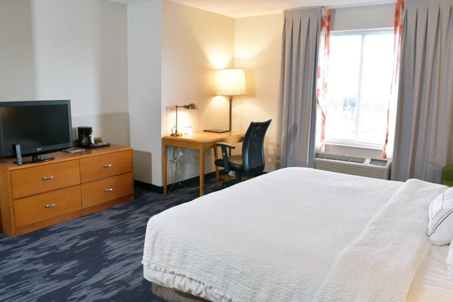 Fairfield Inn and Suites by Marriott Indianapolis East hotel detail image 2
