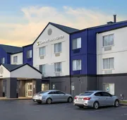 Comfort Inn & Suites Memphis East hotel detail image 5
