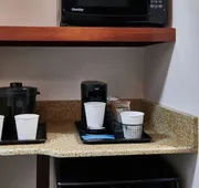 Fairfield Inn & Suites by Marriott Detroit Livonia hotel detail image 3