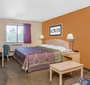 Super 8 by Wyndham Charlotte/Amusement Park Area hotel detail image 3