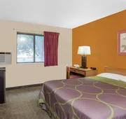 Super 8 by Wyndham Charlotte/Amusement Park Area hotel detail image 7
