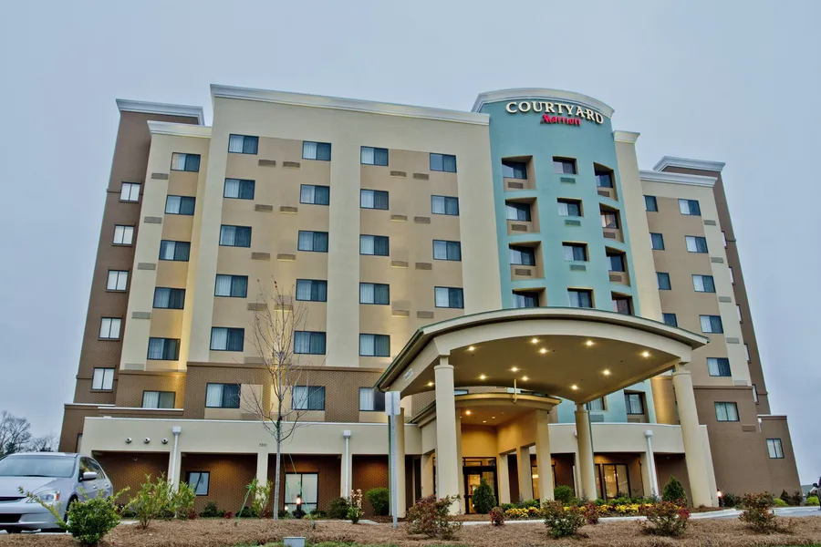 Courtyard Marriott Concord hotel detail image 2